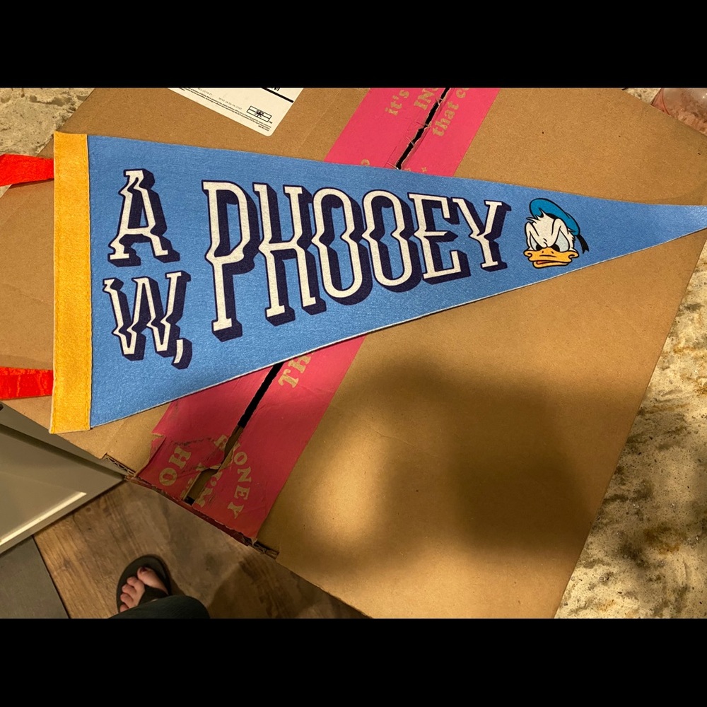 Harvey’s Donald Duck pennant